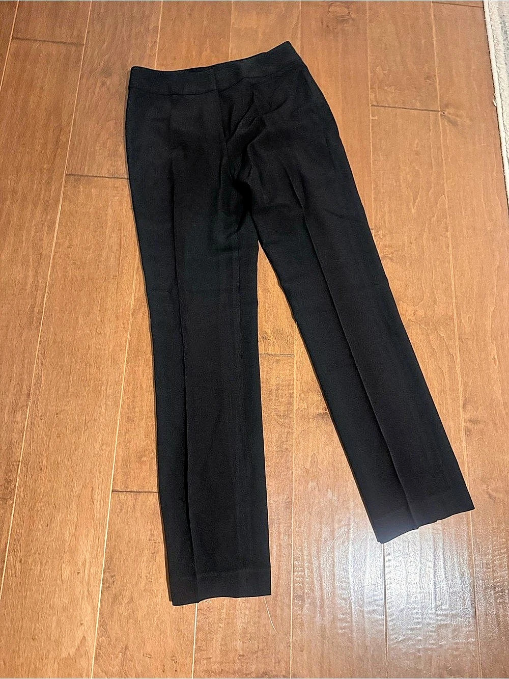 Tahari Black Straight Leg Pants Trousers size 4